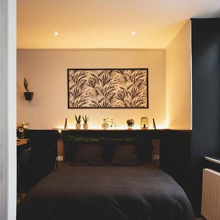 Love Room, La Douce Angevine Анже Экстерьер фото